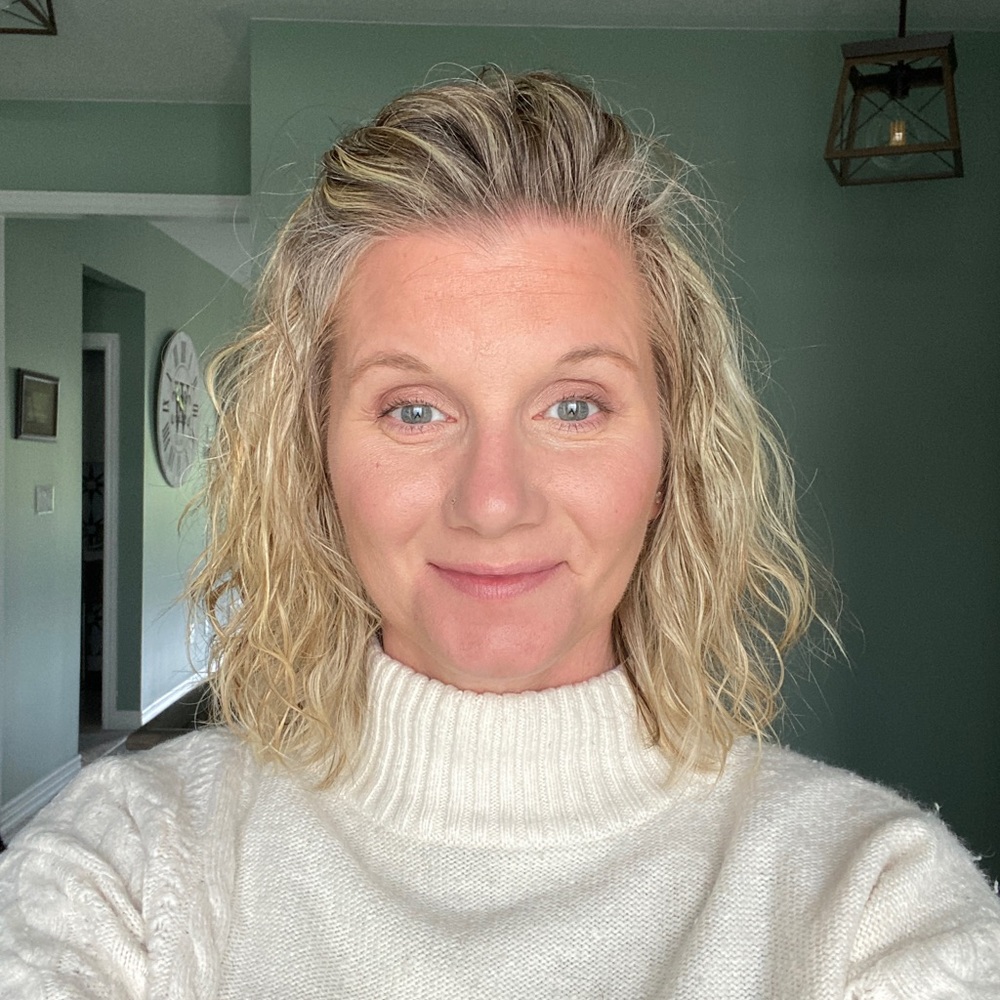 Meet your Posher, Jennifer